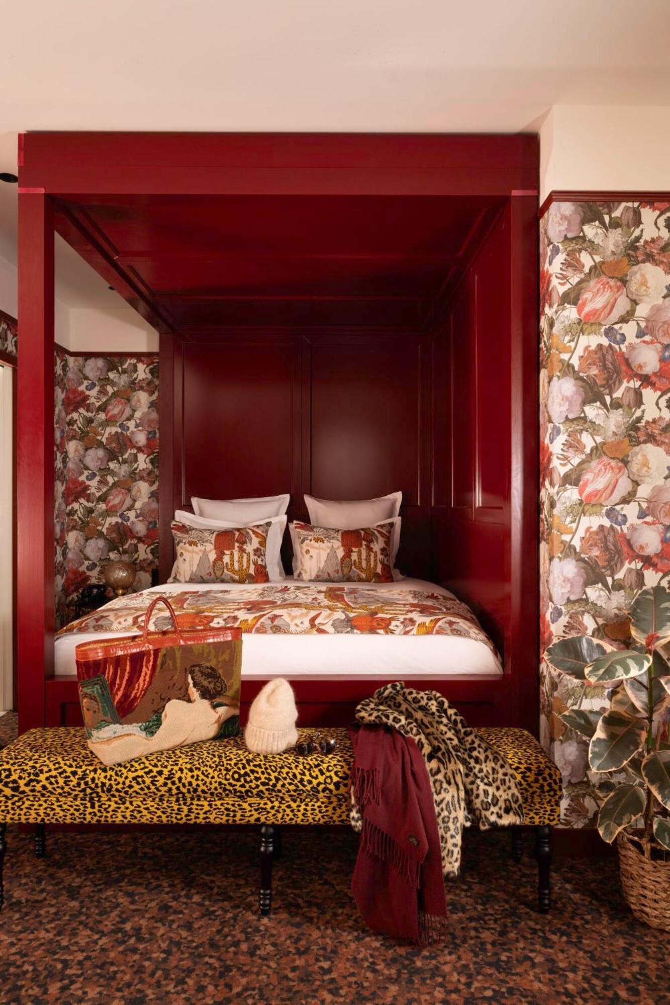 Hotel Ginette A La Folie & Spa Parigi Esterno foto