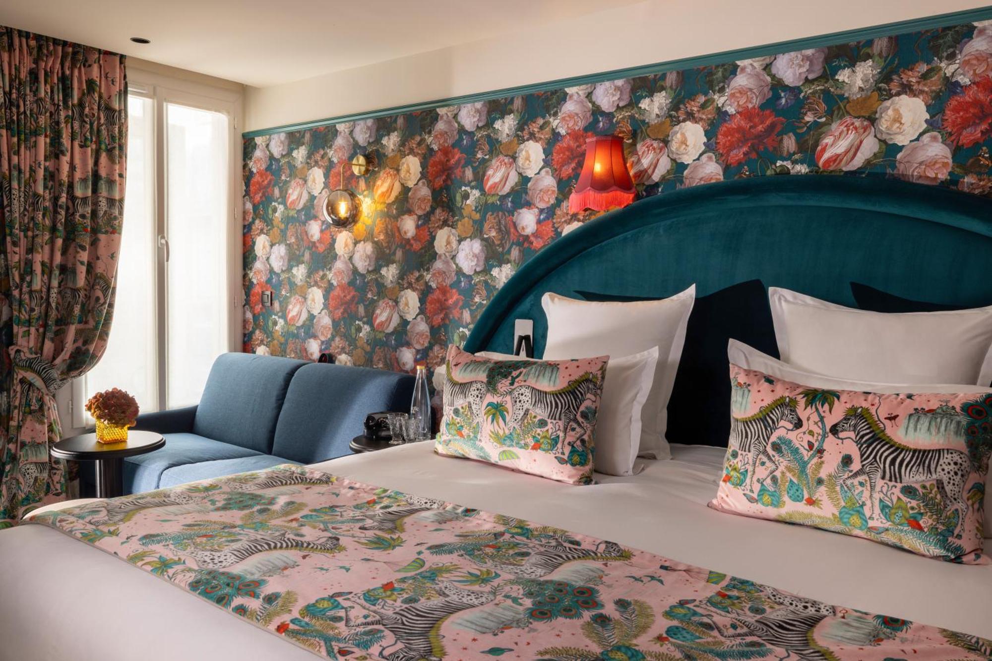 Hotel Ginette A La Folie & Spa Parigi Esterno foto